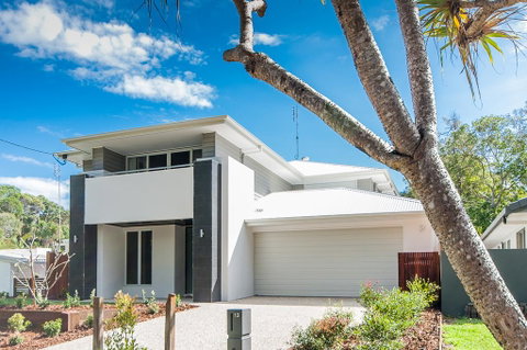 Going Coastal On Sunshine - Accommodation Perth 1