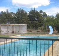 Golden Hills Motel - Accommodation Perth