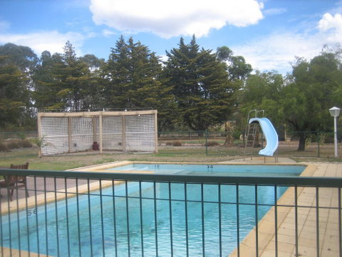 Golden Hills Motel - Perth Resorts 0