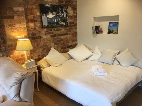 Gorgeous Studio 2 Minutes From The Heart Of Subiaco - Perth Resorts 3