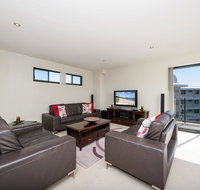 Government Road Dolphin Cove Unit 13 2-6 - Accommodation Perth