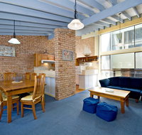 Gowrie Avenue Bay Parklands Townhouse 04 2 - Accommodation Perth