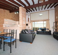 Gowrie Avenue Bay Parklands Townhouse 06 2 - Accommodation Perth
