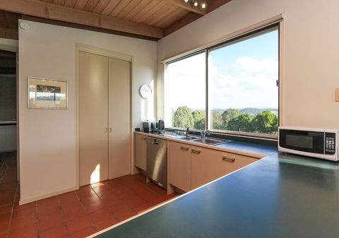 GRACEDALE HILLS HOMESTEAD - Accommodation Perth 3