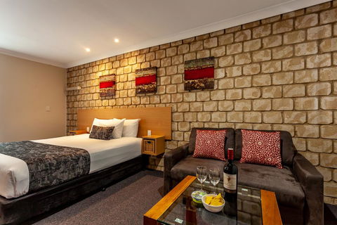 Great Divide Motor Inn - Perth Resorts 1