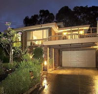Great Views/Location 5 bedrooms in Glen Waverley - Accommodation Perth