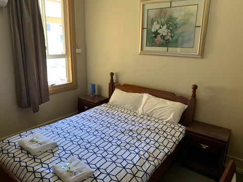 Great Western Hotel - Accommodation Perth 0