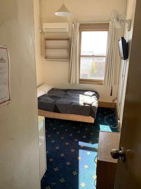 Great Western Hotel - Accommodation Perth 3