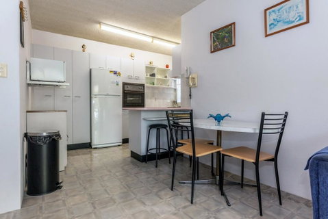Gretel Lodge, Unit 4/1 Gretel Close - Accommodation Perth 2