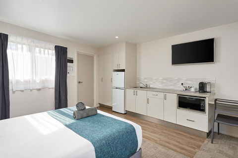 Gundagai Tourist Suites - Perth Resorts 1