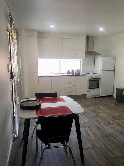 Hacienda - Accommodation Perth 3