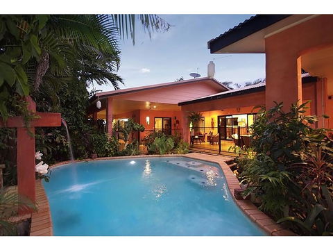 Hacienda Cooya Beach - Accommodation Perth 0