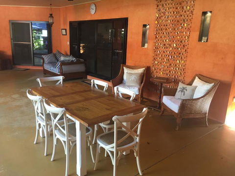 Hacienda Cooya Beach - Accommodation Perth 3