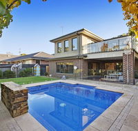 Hampton Haven with Pool for families and a max of 8 adults. - Accommodation Perth