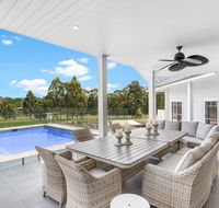 Hamptons on Figtree - Accommodation Perth