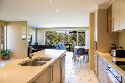HARBOUR LIGHTS - Ulladulla - Accommodation Perth 3