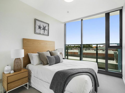 HARBOURSIDE- Hosted By: L'Abode Accommodation - Accommodation Perth 2