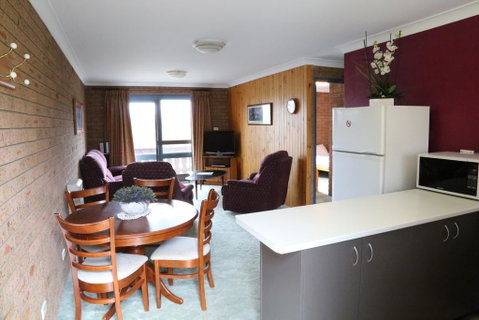 Haus Tirol 4 - Accommodation Perth 2
