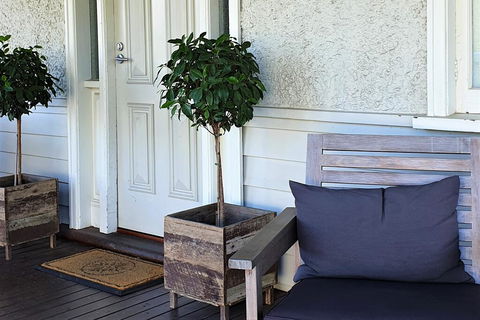 Healesville House - Magnolia House - Perth Resorts 3
