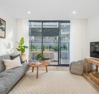 Herald 1-BR Apartment - Inner City Close to Beaches  Harbour - Accommodation Perth