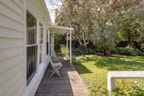 Heronswood Cottage - Accommodation Perth 3