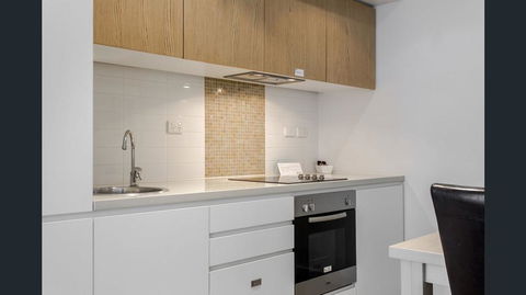 Hi 5 Star Luxury Adelaide City Apartment - Perth Resorts 1