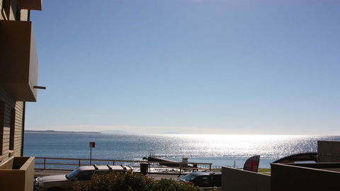 Hibiscus Court 1 - Forster Main Beach! - Perth Resorts 2