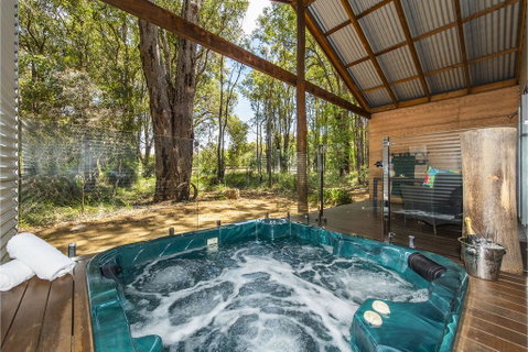 Hidden Valley Eco Spa Lodges & Day Spa - Accommodation Perth 1