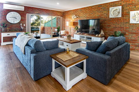 High Tide Five Star Appartment - Accommodation Perth 0