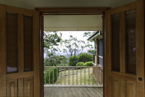 Highland View - Accommodation Perth 3