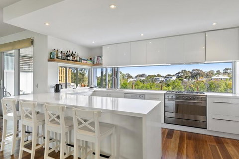 Highlander Haven 15 - Accommodation Perth 2