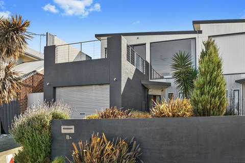 Highlander Haven 8a - Accommodation Perth 0