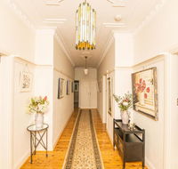 Hillside Cottage  Comfy Spacious Walk to CBD  Stannies - Accommodation Perth