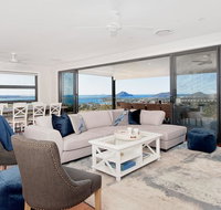 Hilltop Hideaway - Breathtaking views moments to beach - Accommodation Perth