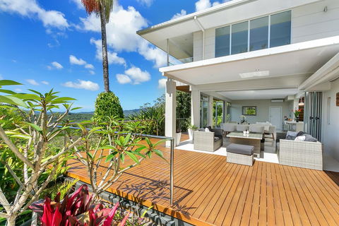 Hilltop Rainforest Retreat - Perth Resorts 0