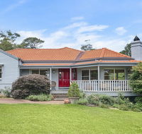 Hillview Cottage - classic country comfort and charm - Accommodation Perth
