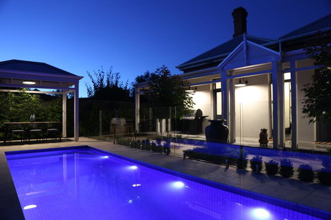 Hollidge House 5 Star Luxury Apartments - Accommodation Perth 0