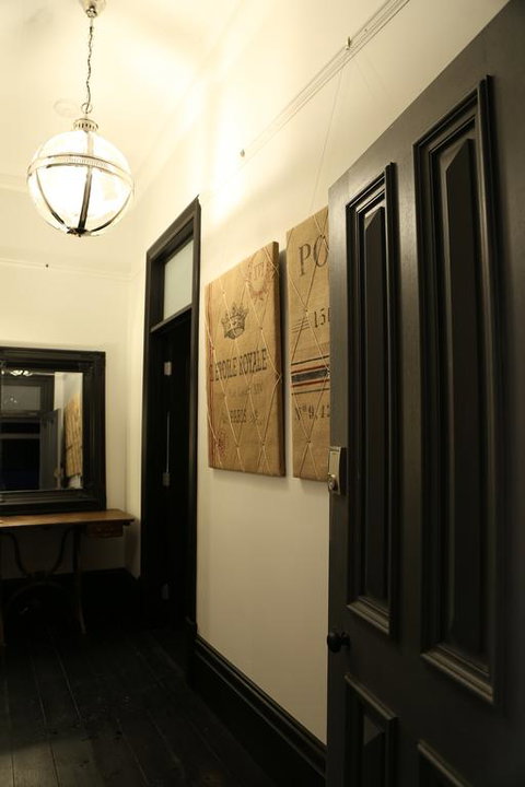 Hollidge House 5 Star Luxury Apartments - Accommodation Perth 3