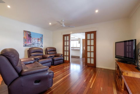 Home At Southside Central - Accommodation Perth 0