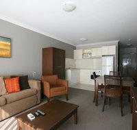 Horizons 402/10 Kosciuszko Road - Accommodation Perth
