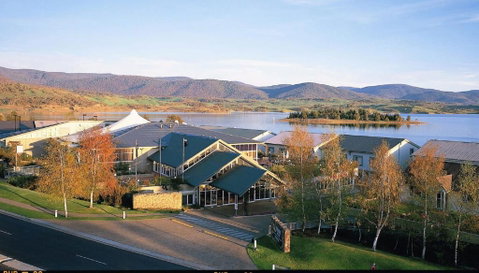 Horizons 418 - Lake Jindabyne Waterfront - Accommodation Perth 0