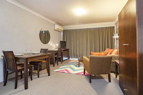 Horizons 418 - Lake Jindabyne Waterfront - Accommodation Perth 2