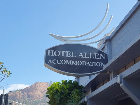 Hotel Allen - Accommodation Perth 0