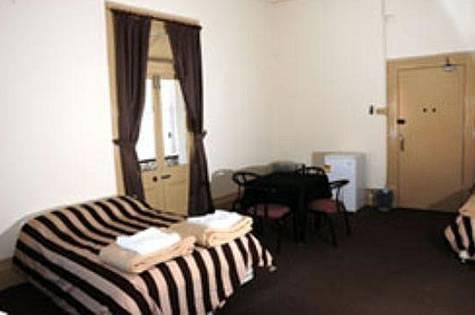 Hotel Metropolitan - Accommodation Perth 2
