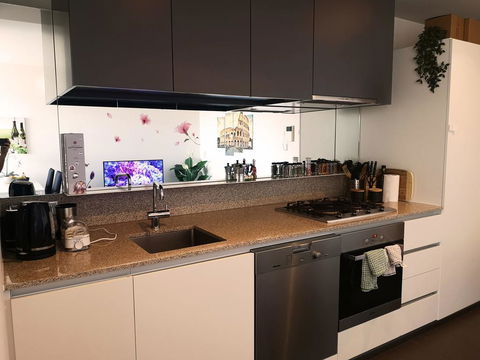 Italian Style Apartment - Perth Resorts 3