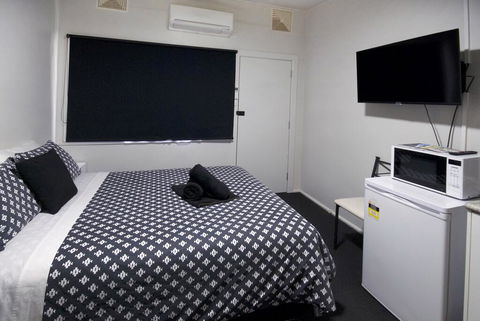 Jabiru Motel - Accommodation Perth 1