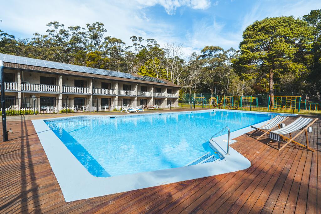 Jamberoo NSW Perth Resorts