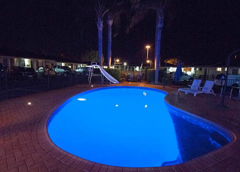James Street Motor Inn - Perth Resorts 1