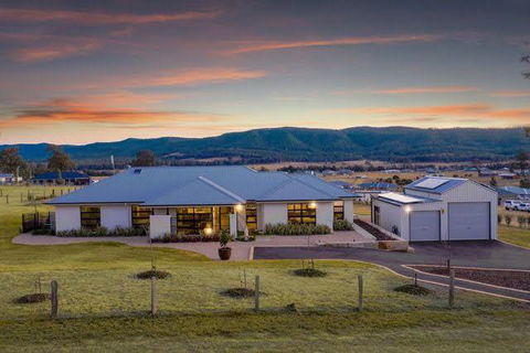Jasmine Lodge - Accommodation Perth 3