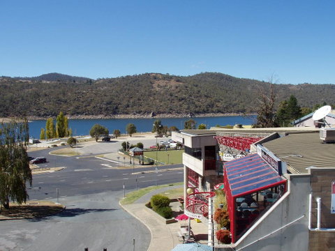 Jasper 4 - Accommodation Perth 0